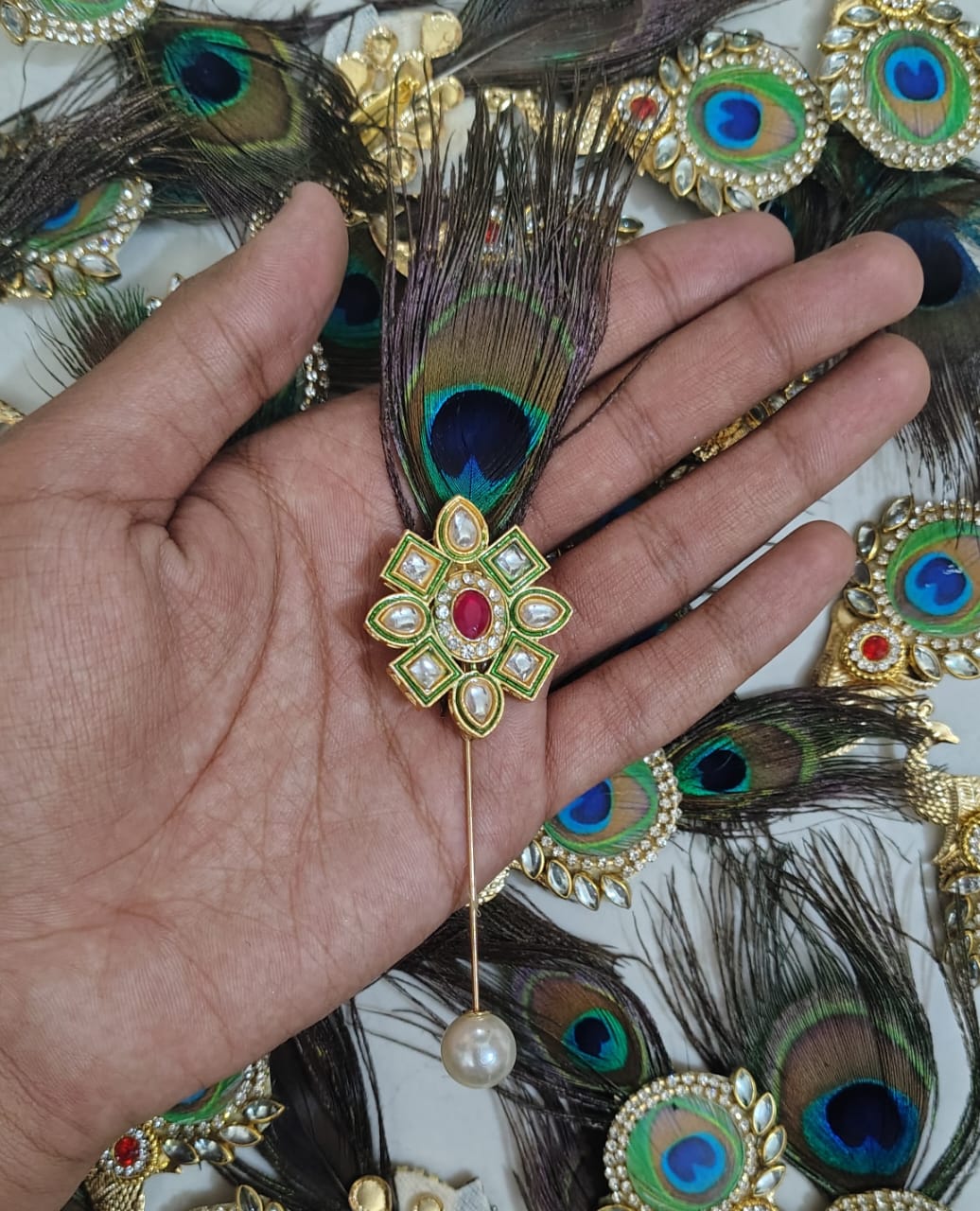 Green Kundan Brooch Pack Of 10