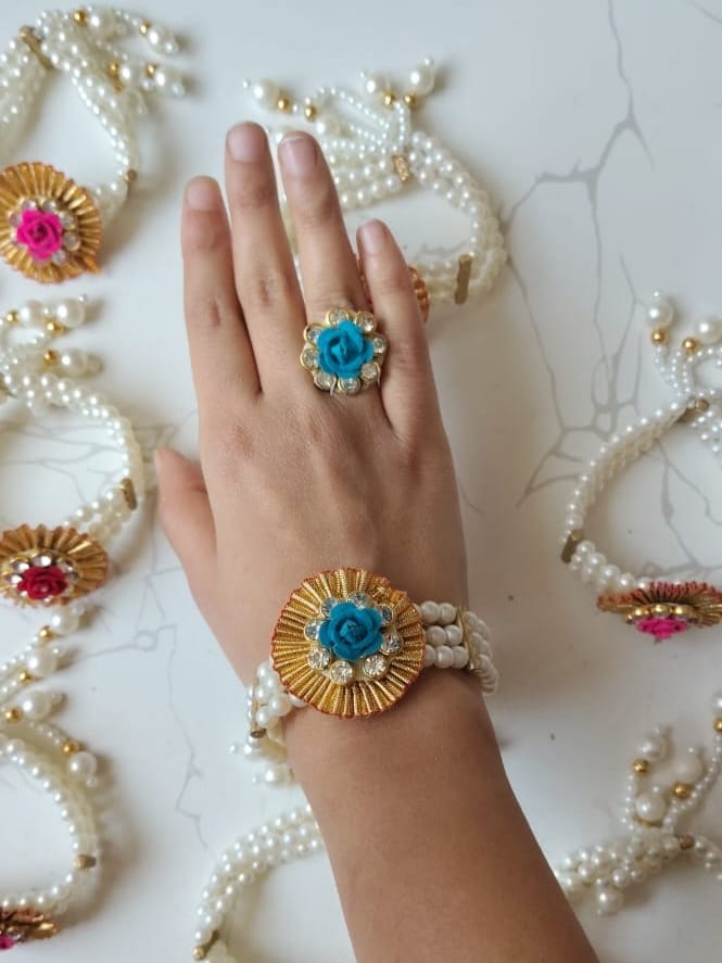 Rose Kundan Combo Pack of 10