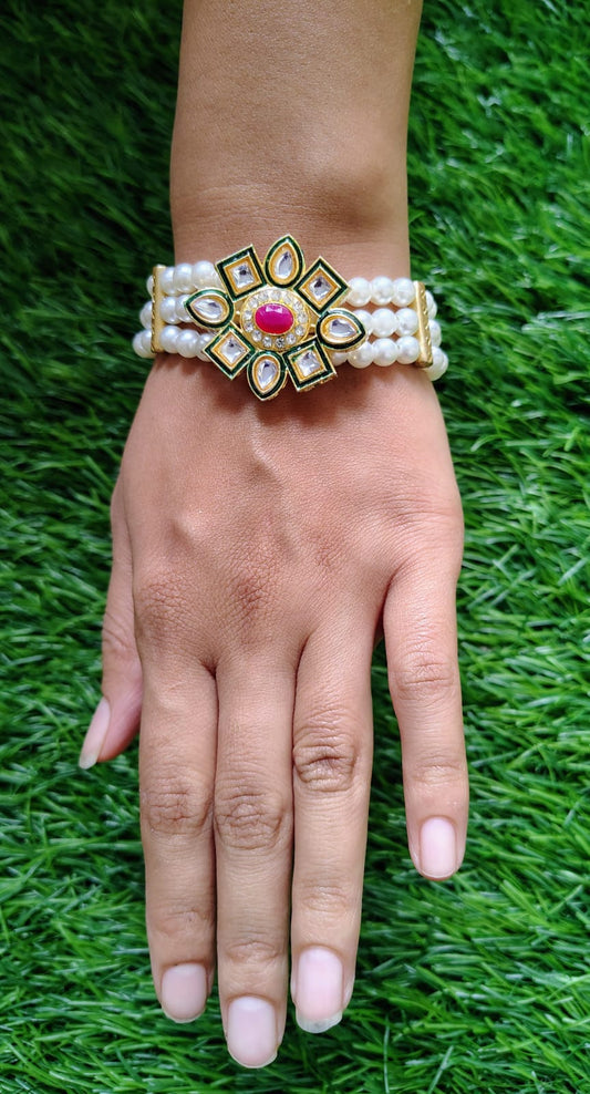 Green Kundan Bracelet
