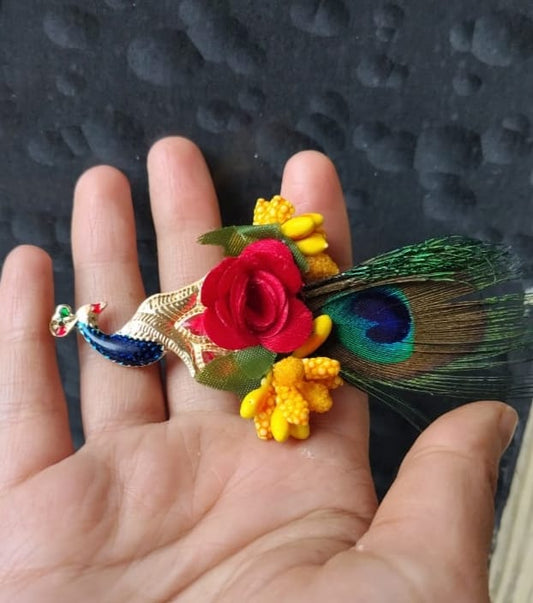 More Brooch Pack of 10
