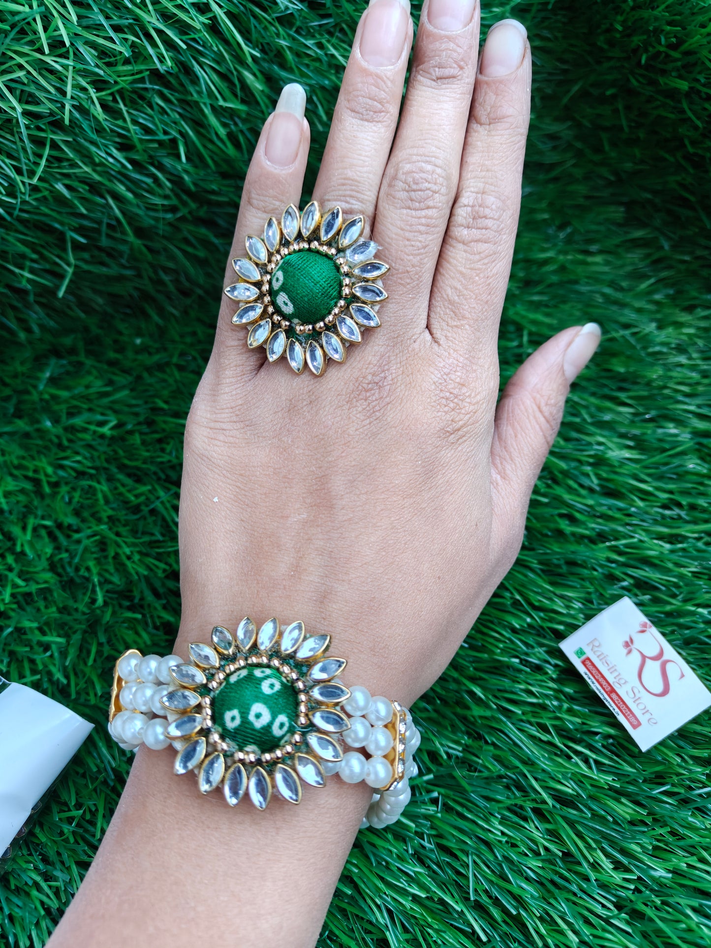 Bandhani ring and bracelet combo