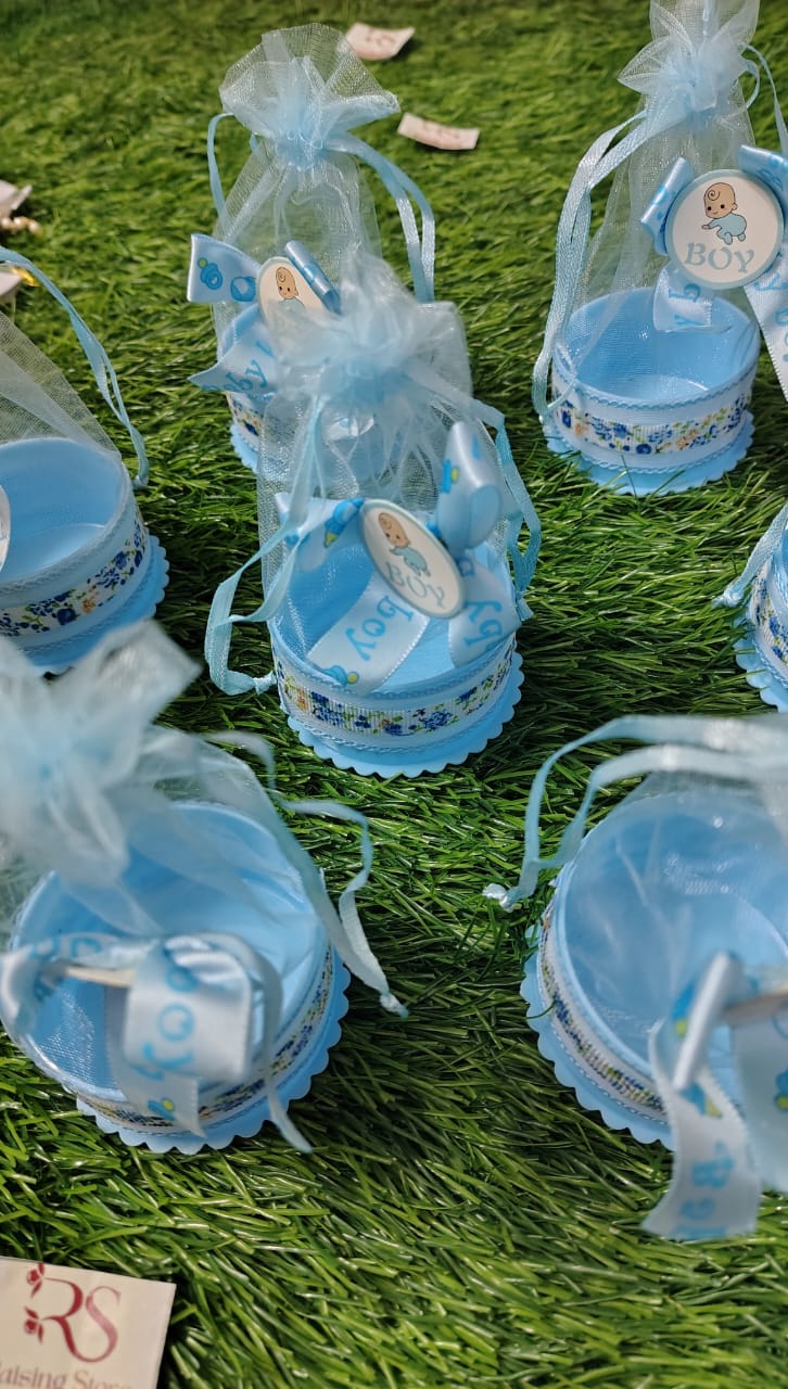 Cute minimum potli hamper for baby shower pack of 10