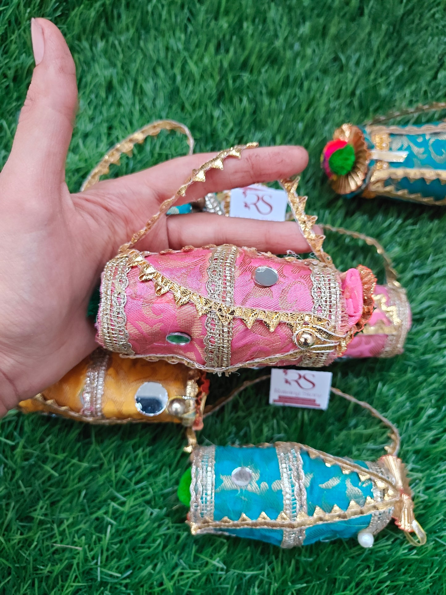 Mini dholak for dry fruit and cash gifting (pack of 6 )