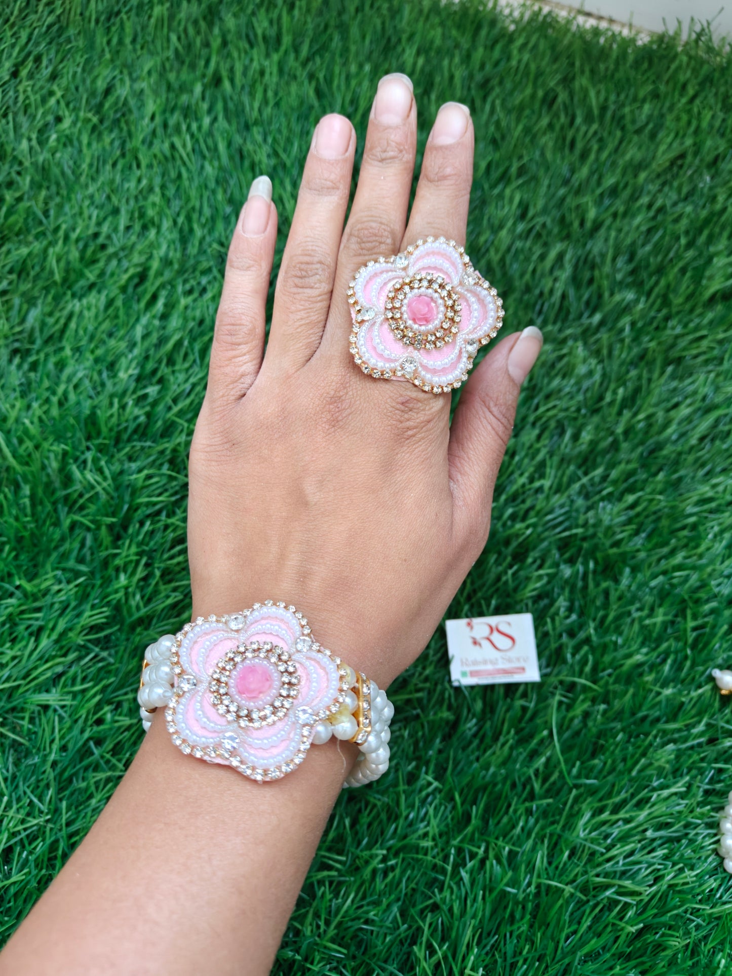 Unique Pearl Flower Combo Pack of 10